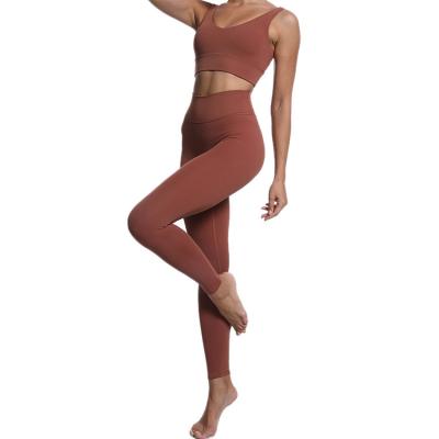 China Fashion Training Gym Yoga Set Breathable Butt Lift Sports Clothing Simple Seamless Workout Suit Stretchy for sale