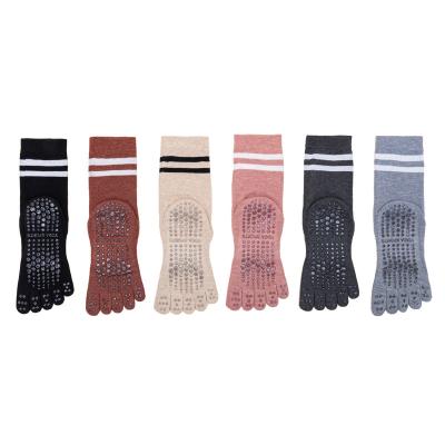 China Sports Four Seasons Women's Mid-Length Mid-Length Sweat-absorbing Five-finger Non-slip Socks Socks Yoga Sports Cotton Direct Manufacturers for sale