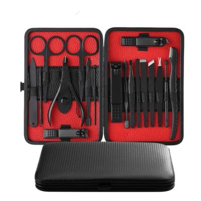 Cina 18pcs Stainless steel Pedicure Manicure Set with Scissor Tweezer Ear Pick Clipper Acne and Needle Tool Utility in vendita