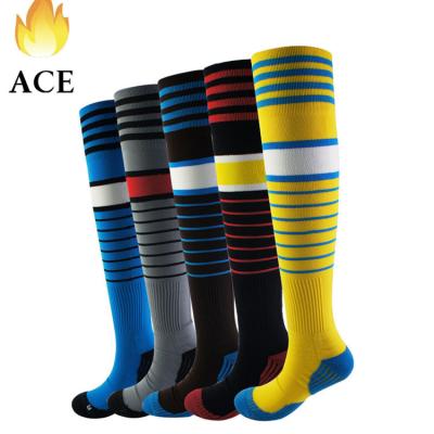 China Soccer Socks Cool Stripe Design Sporty Soccer Socks Sets For Men for sale