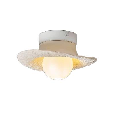 China Surface Mounted White Round Resin Entryway Ceiling Flush Mount Light Home Hotel Bedroom Surface Mounted LED Ceiling Lamp for sale