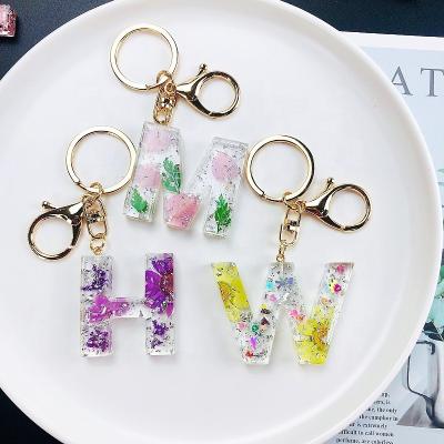 China Metal Fresh and sweet series all handmade real flower keychain real flower fashion jewelry keychain pendant custom for sale