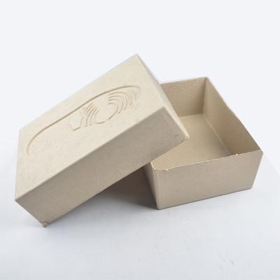 China Recycled Materials Customizable White Environmental Friendly Raw Paper Pulp Shoe Packing Box for sale