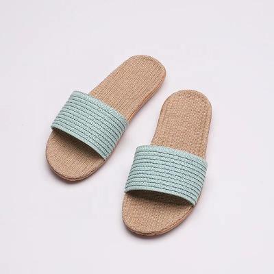 China Non-slip Straw Man Woman Summer Slipper Canvas Unique Anti-slippery Sandals for sale