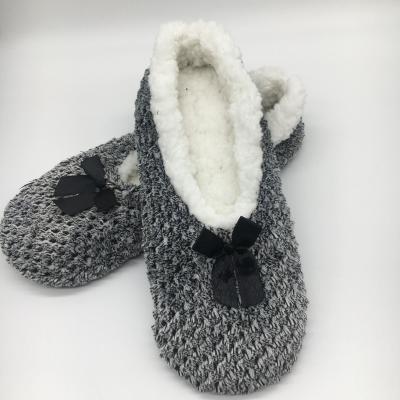 China Man Anti-slippery Warm Warm Fur Woman Winter Sale Amazon Sock Indoor Fluffy Shoes for sale