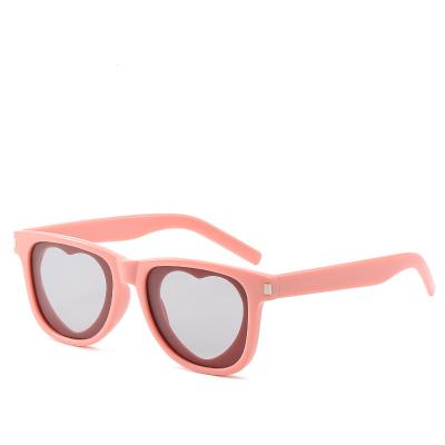 China Cheap Anti UV400 China Supplier Plastic Square Heart Frame Funky Sunglasses Women for sale