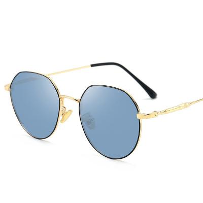 China Top Quality Fashion Sunglasses Metal Men Polarized Photochromic Sunglasses Driving Sun Glasses for sale