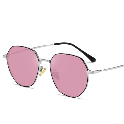 China Fashion Sunglasses Photochromic Glass Frames High Quality Titanium Sunglasses Polarized for sale