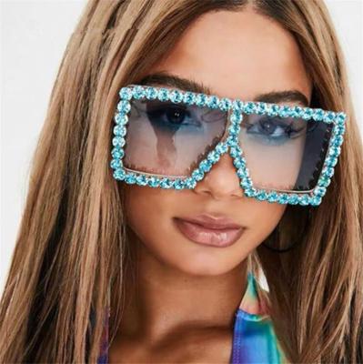 China Luxury Bling Colorful Frame Diamond Sunglasses 2021 Hot Sale Oversized Big Square Crystal Sun Glasses Women High Quality for sale