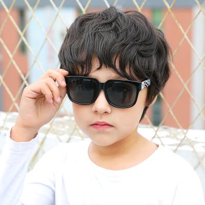 China Fashionable Sports Sunglasses Children Sunglasses Polarized Custom Copy Sunglass Anti Shade Children UV Glass for sale