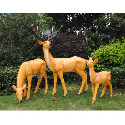 China Landscape Fiberglass Reinforced Waterproof Outdoor Plastics Festival Garden Decoration Plastics Deer Family Holiday IP65 Holiday Landscape koyaa for sale