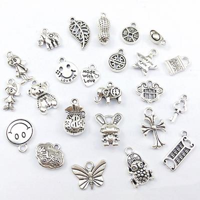 China Factory Direct Wholesale Mix Styles Star Tibetan Silver Moon Sun Charms Diy Alloy Jewelry Pendant Accessories for sale