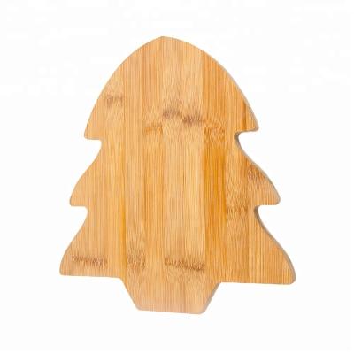 China Wholesale Christmas Tree Shape Bamboo Cheese Cutting Board Viable for sale