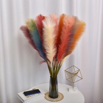 China Wholesale Artificial Pampas Grass Wedding Home Decoration S-LW002 For Wedding Decoration Home Decoration Flowers Fluffy Grass for sale