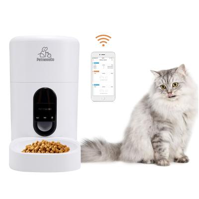 China Automatic Driver Intelligent Remote Control Smart Pet Wifi Samples Support Dog Pet Wheels Food Driver for sale