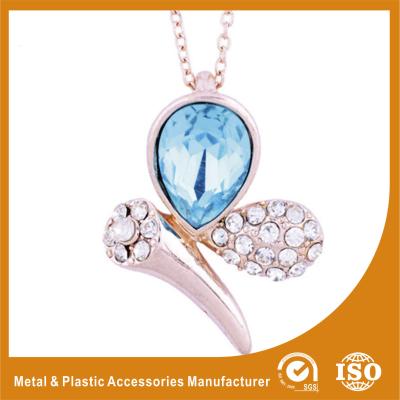 China Wedding Silver Necklace Designs Simple Diamond Necklace Zinc Alloy for sale