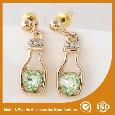 China Fashion Gold Jewelry Hanging Metal Earrings Stud Wedding Shining Crystal Earrings for sale