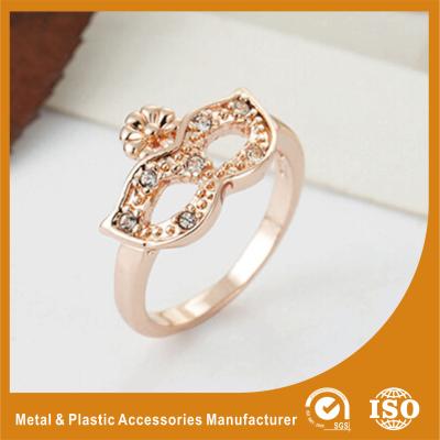 China Silver Plated Metal Fashion Jewelry Rings For Women Finger Rings for sale