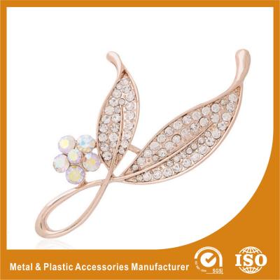 China Anniversary / Wedding Fashion Jewelry Brooches , Small Crystal Brooches for sale