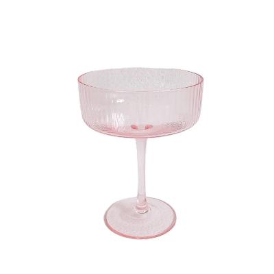 China Custom Hand-Blown Pink Borosilicate Glass Striped Striped Champagne Glass Goblets for sale