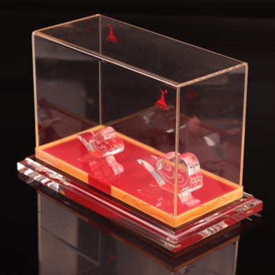 China Custom Souvenir Eco-friendly Factory Price Eco-Friendly Crystal Acrylic Display Case for sale