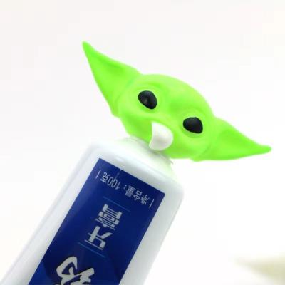 China Viable Care Oral Accessories Rolling Cartoon Toothpaste Squeezer Tube Toothpaste Squeezer Toothpaste Holder for sale