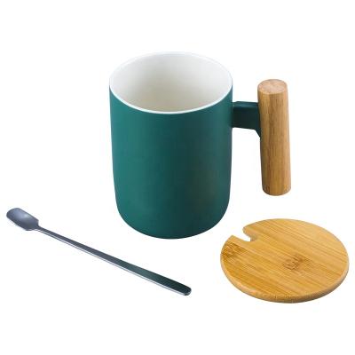 China Viable Wholesale Custom Ceramic Traver Coffee Mug Wood Handle Lid Bamboo Coffee Mug With Gift Box for sale