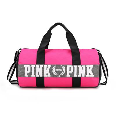 China Large Capacity Gym Women Gym Fleece Travel Bag Durable Warm Color Patchwork Pink Waterproof Sport Bags For Fitness Training Yoga Duffel Bag for sale