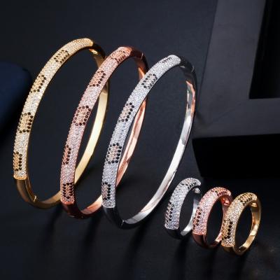 Китай Fashion Bracelet Ladies Silver Color Cubic Zirconia Bangle Royal Tennis Bracelets Jewelry for Christmas Gift продается