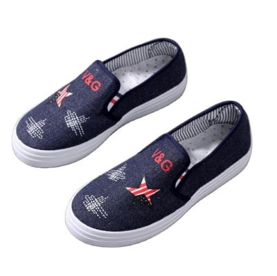 China Deodorization Women Fashion Canvas Sneakers Slip On Low Top Casual Flats Shoes Walking Shoes for sale