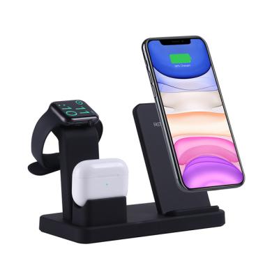 China Fast Charging Speed ​​2021 Trending Product Mobile Phone Qi Wireless Chargers 3 Portable In 1 Charging Station Suitable For Mobile Phone Earphone for sale