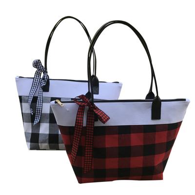 China Loepard Print Tassel Bag New Arrival Buffalo Plaid Tote Bag With Butterfly for sale