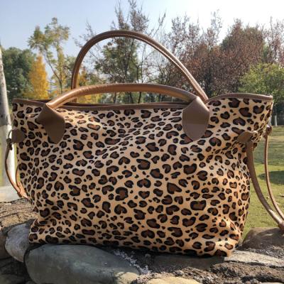 China Fast Shipping Plaid Weekender Tote Women's Tote Leopard Weekender Travel Tote Bag for sale