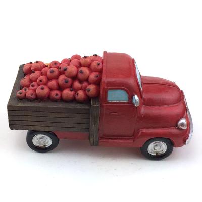 China Europe Mini Holiday Harvest Resin Pickup Truck With Fruit for sale