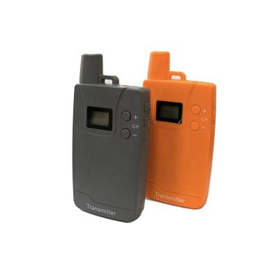 China Handheld Type 916T AA Battery Wireless Touring Transmitter for sale