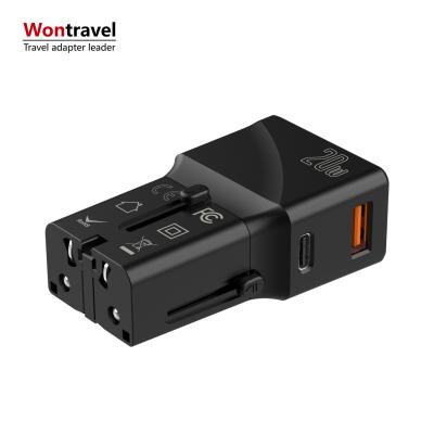 China Quick Travel 20W PD Charging Socket Universal Station Power Adapter Multi USB Travel Charger for sale