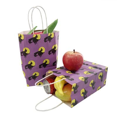 China Recyclable Halloween Gift Bags Kraft Paper Halloween Goodies Bags Bulk with Handles for Halloween Party Supplies for sale