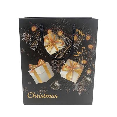 China Recyclable Gift Box Good Design Merry Christmas Paper Bag Logo Printing White Card Black Toted Carrier Bags For Shopping for sale