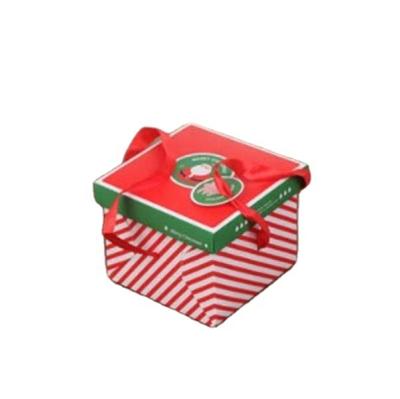 China Recyclable Recycle High Quality Christmas Candy Paper Gift Box Christmas Candy Packaging Box With Silk Handle for sale