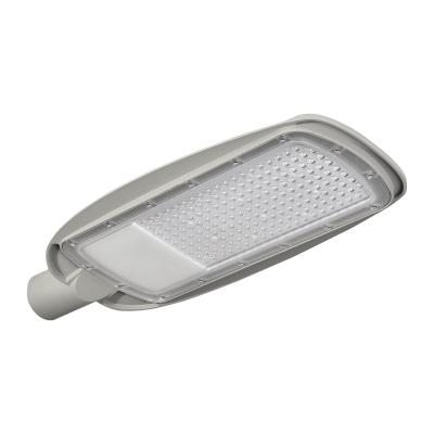 China Outdoor ROAD No Flickering IP65 High Power IP66 50W 100W 150W Security LED Lighting Road Garden Yard Solar Sensor LED Street Light for sale