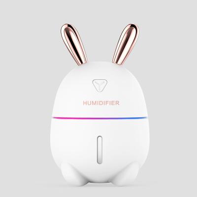 China 300ml Car Air Essential Oil Diffuser LED 7 Colors Night Light Home Office Ultrasonic Humidifier for sale