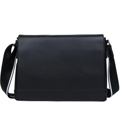 China Durable Popular Black Genuine Leather Mens Bag Single Cross Body Shoulder Messenger Bag for sale