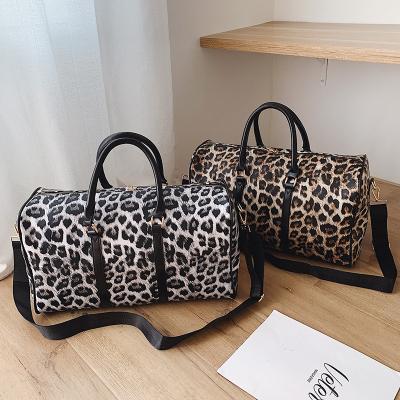 China New Fashion Designer Python Leather Handbag Women With Low Price for sale