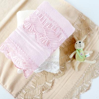 China Beautiful Soft Water Soak Up And Super Comfortable Lace Bath Towels Gift Set for sale