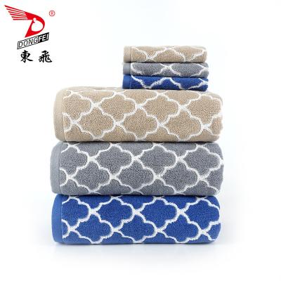 China 100% Cotton Jacquard Grid Design Yarn Dyed Luxury Bath Towel for sale