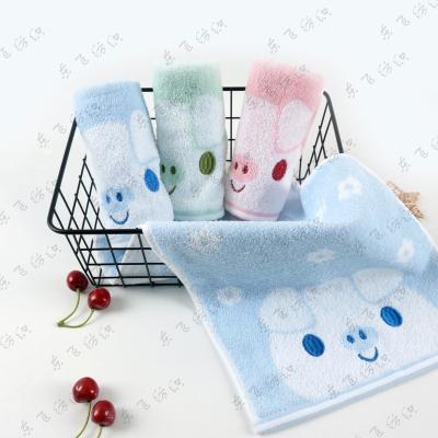 China Jacquard Light Color Design Cotton Embroidery Pig Rabbit Bear 20*50cm Small Soft Size 100% Good Kids Towel for sale