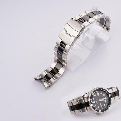 China 22mm Stainless Steel 316L Watch Band Medium Black Steel Curved Strap For Seiko SKX 007/009 for sale