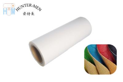 China película adhesiva del derretimiento caliente de 50mic TPU para el minuto de la tela de materia textil 28g/10 en venta