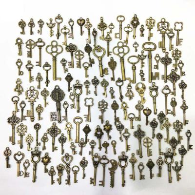 China 125pcs Gold Jewelry Key Accessories Vintage DIY Metal Alloy Brass Key Charms Jewelry Keys Charms for sale