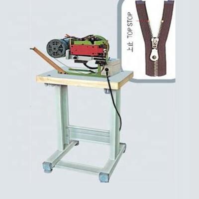 China Garment Shops Semi Automatic Top Stop Machine For Metal Made Zipper for sale